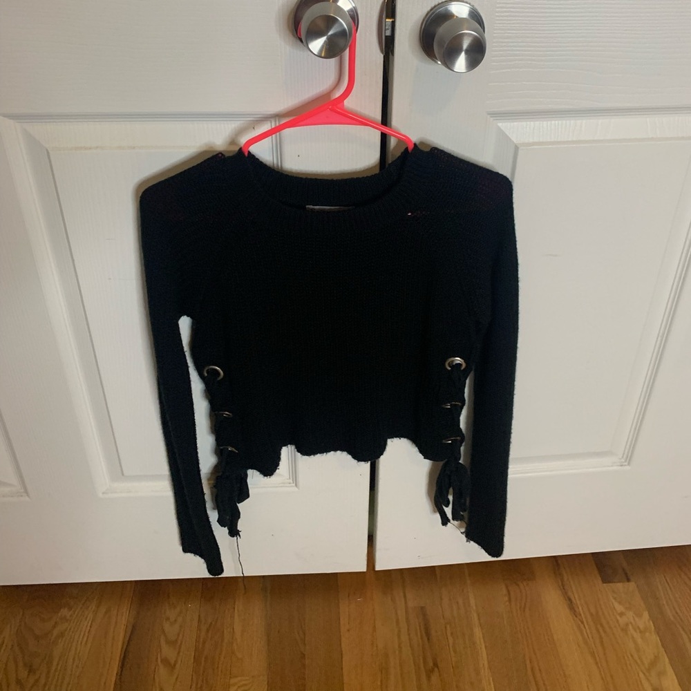 Cropped sweater